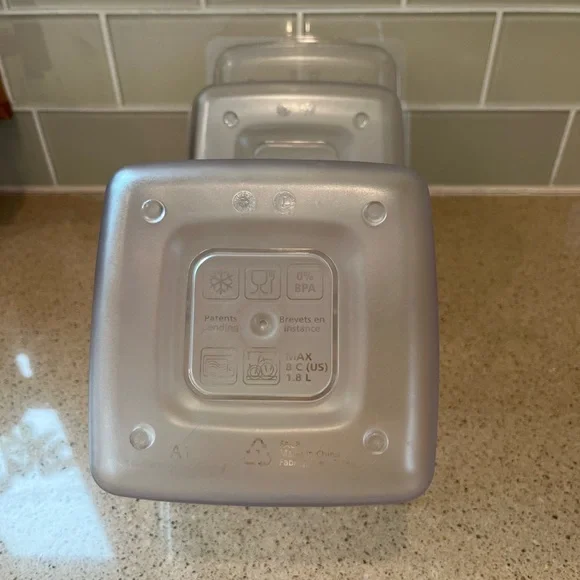 FoodSaver Fresh Containers - Picture 2 of 8